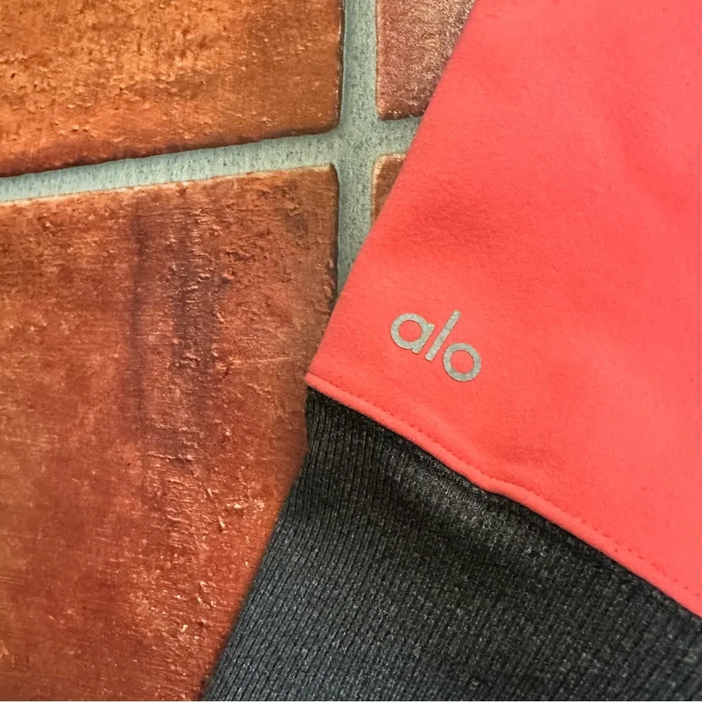 Alo Yoga Goddess Coral and Black Leggings